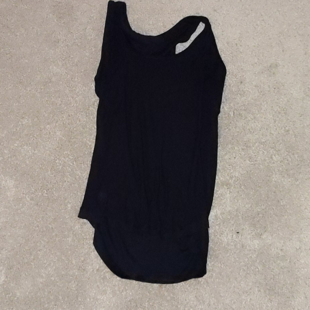 Woman's workout tank top